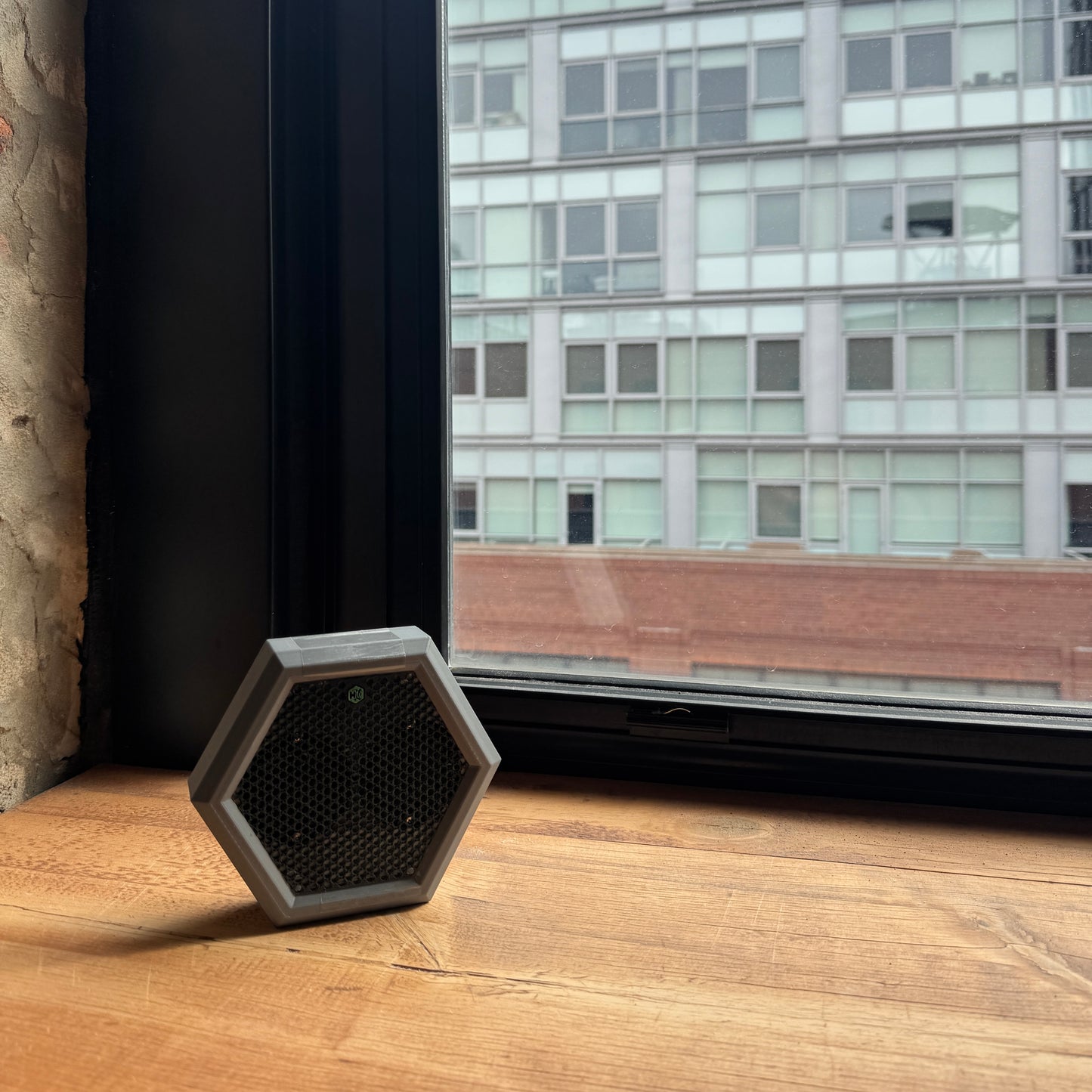 Hive Soundz Comb - Beta Speaker